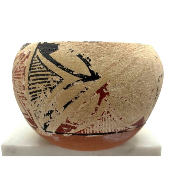 VTG Handcrafted Jemez Pueblo Pottery Bowl Geometric Pattern Signed Chinana READ - Picture 4 of 10